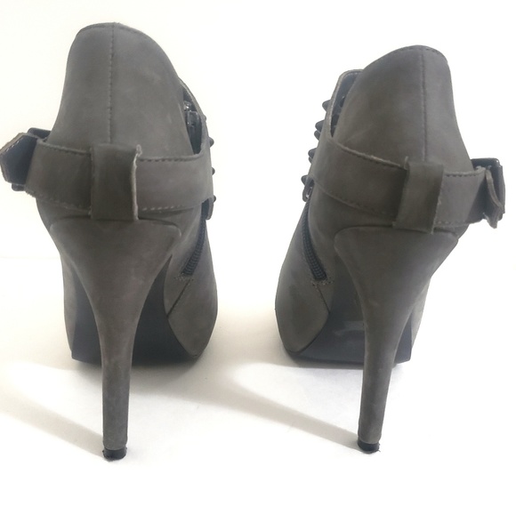 ASH Grey Platform Heels with Spikes - Picture 6 of 8